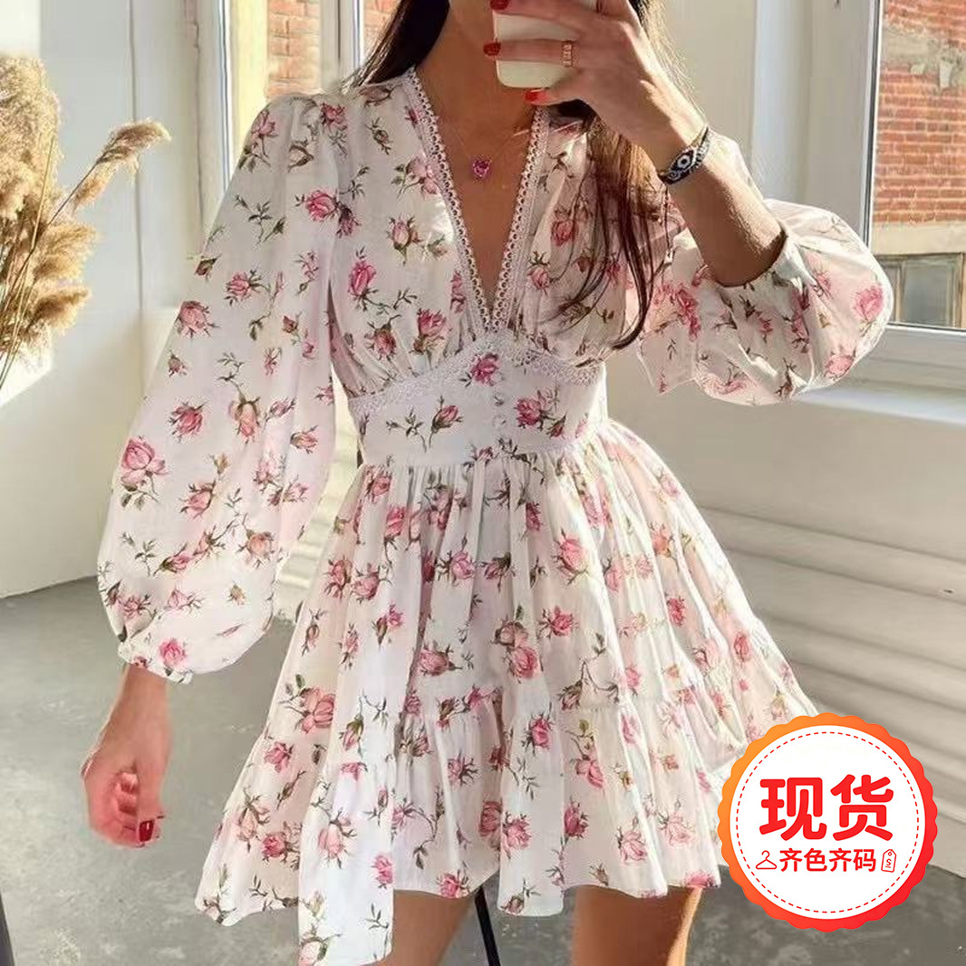 现货 2025 欧美春季女装新款外贸气质甜美印花v领蕾丝短款连衣裙