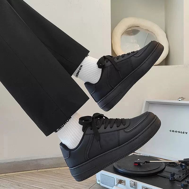 男鞋秋季2024新款工作百搭高街美式板鞋男款运动休闲黑色潮鞋