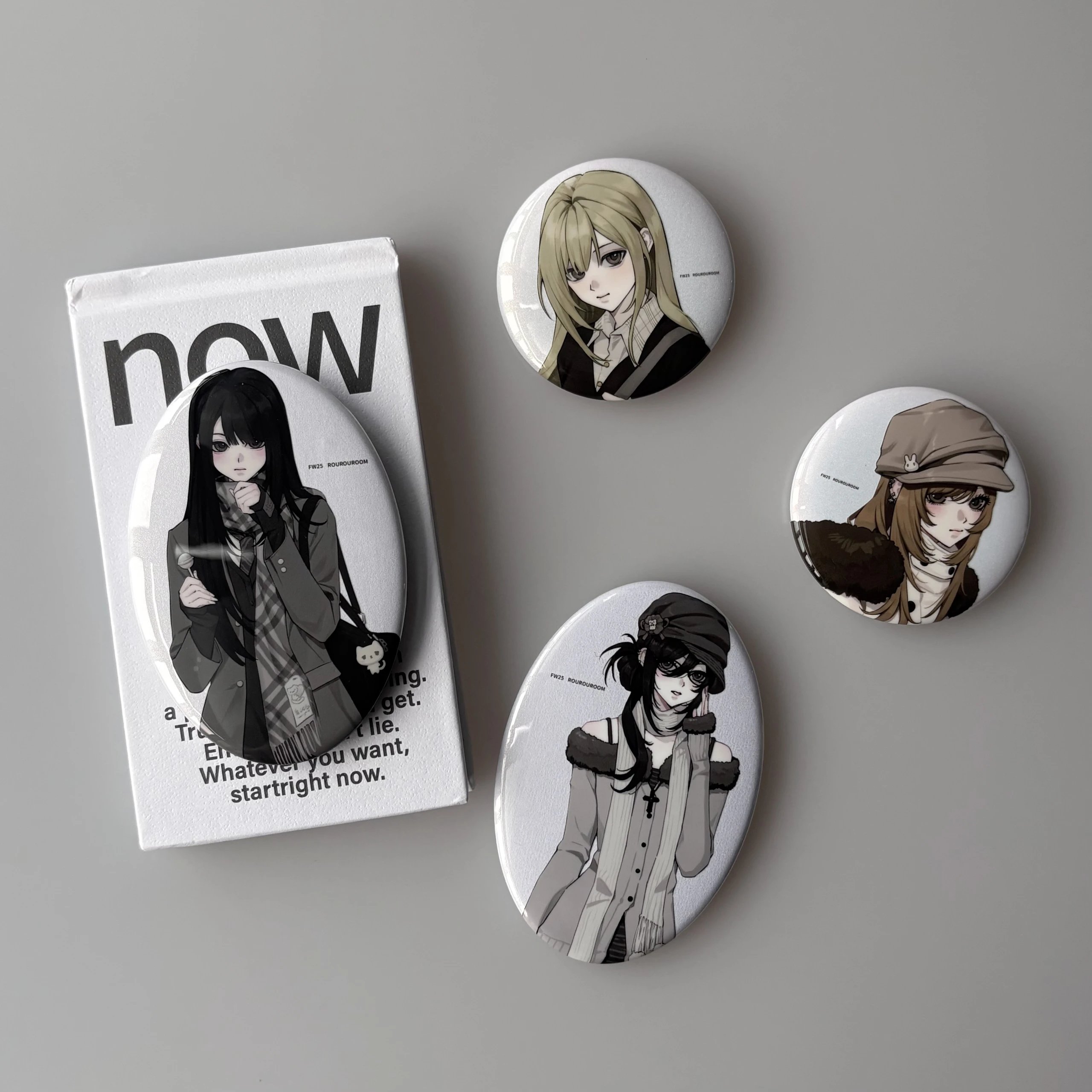 rourouroom 25AW Collection Double Glitter Badge Set