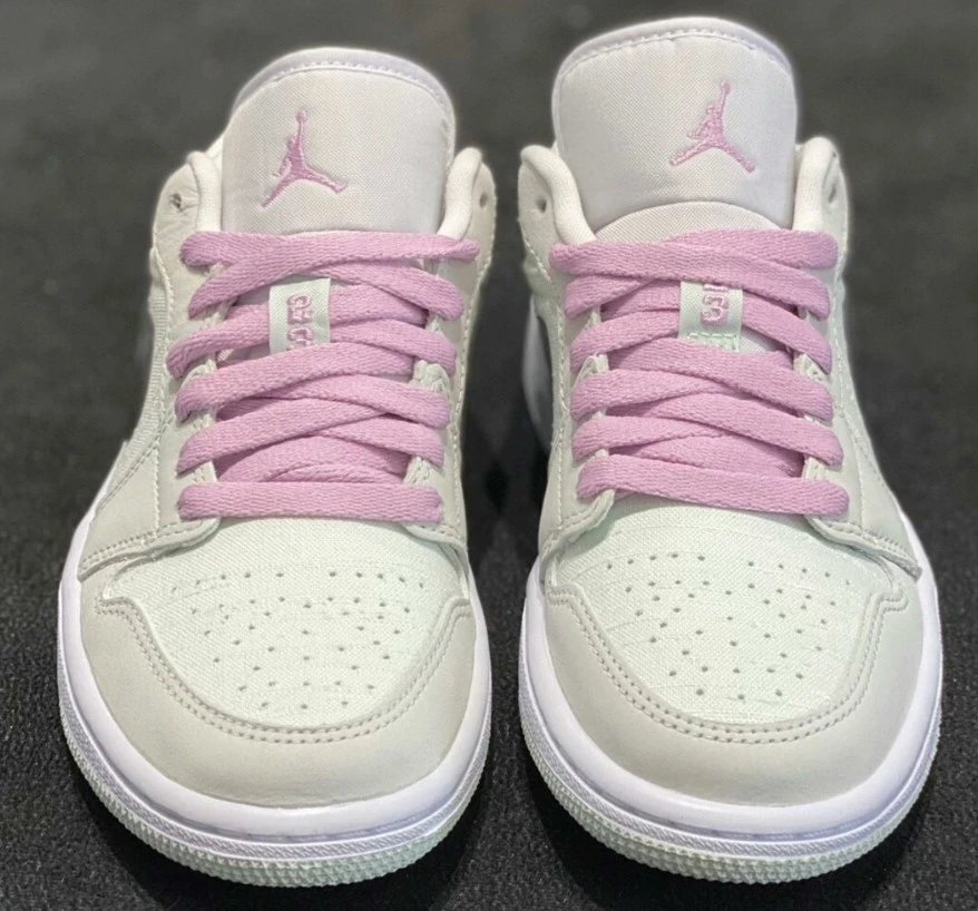 【AJ1蒂芙尼粉经典低帮篮球鞋】2026爆款AJ1低帮 蒂尼芙绿粉低帮休闲篮球鞋校园户外ins风滑板鞋颜值潮流男女百搭休闲运动鞋本春2026潮鞋运动鞋透气学生新款男女情侣百搭校园爆款潮鞋运动鞋